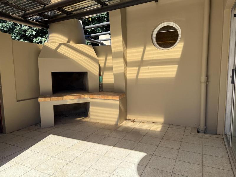 3 Bedroom Property for Sale in Bergzicht Western Cape